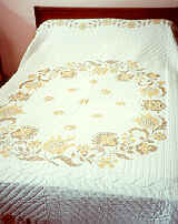 Embroidered Quilt made by Doris Bowman (5 Kb): Used by permission of Doris Bowman 